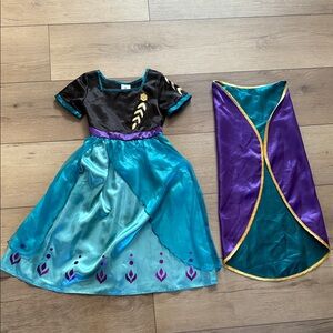 EUC Disney Frozen Princess Anna Costume with Removable Cape Size 5/6